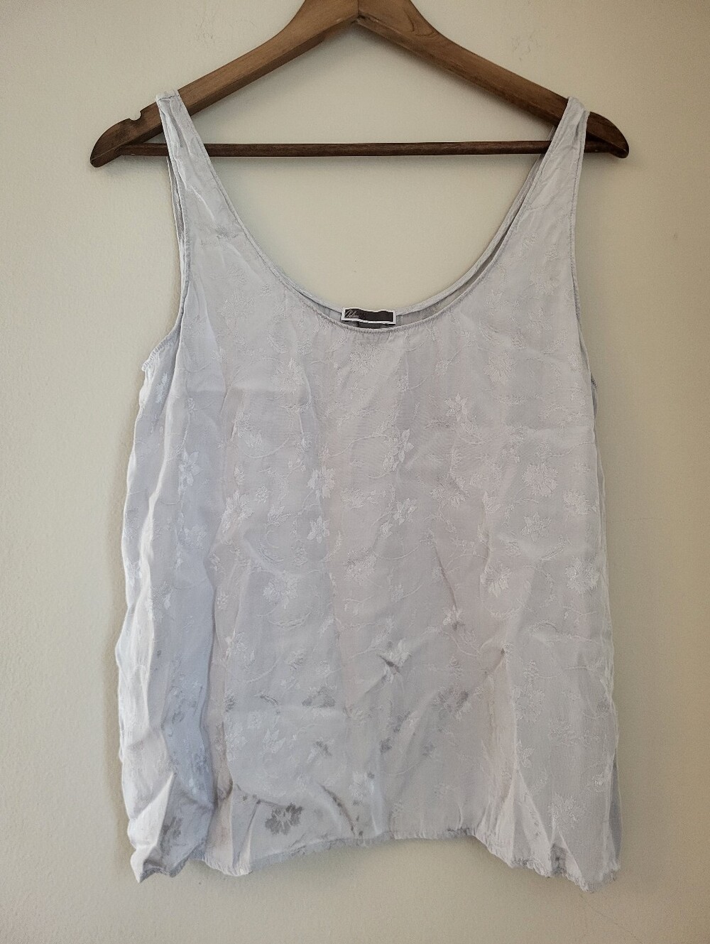 Chelsea 28 Tank Top M, Silver Shimmer Floral Details